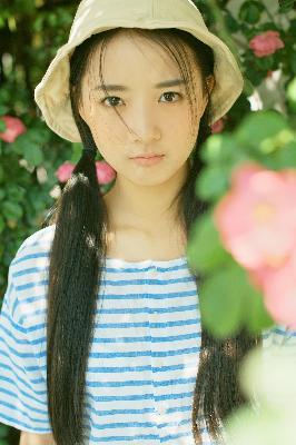 加勒比女海盗完整版